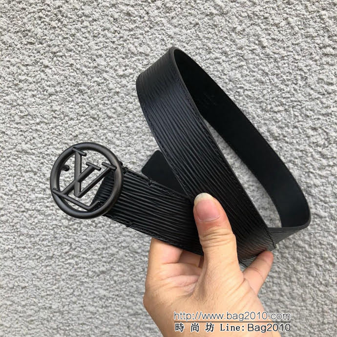 路易威登LV  M9932Q LVCIRCLE腰帶 飾有圓形LV logo 風格陽剛 時尚百搭款男士皮帶  xfp1368